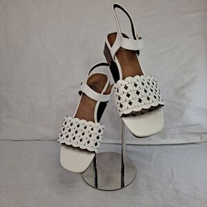 White Mountain Women's Alumina Sandals Size 8.5M White Perforated Faux Leather